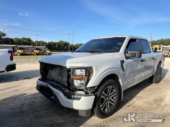 (Thonotosassa, FL) 2023 Ford F-150 Pickup Truck, Former Police Vehicle Wrecked) (Runs & Moves) (Body