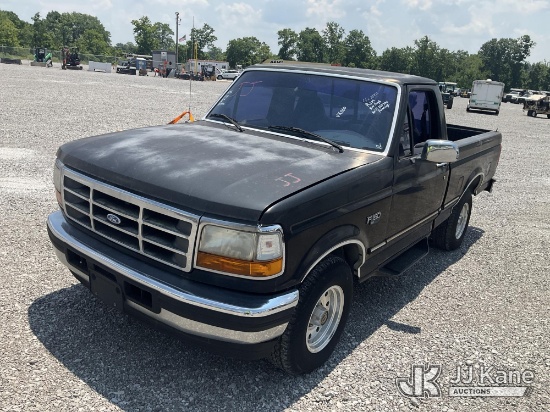 (Verona, KY) 1996 Ford F150 Pickup Truck Runs & Moves) (Will Not Stay Running, Runs Rough, Bad Batte