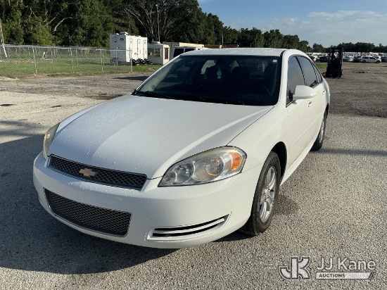 (Thonotosassa, FL) 2015 Chevrolet Impala Limited 4-Door Sedan Runs & Moves) (Jump To Start) (FL Resi