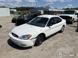 (Thonotosassa, FL) 2006 Ford Taurus 4-Door Sedan, State of FL Unit Runs & Moves) (Body & Paint Damag