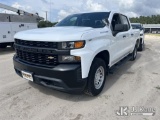 (Thonotosassa, FL) 2022 Chevrolet Silverado 1500 4x4 Crew-Cab Pickup Truck Runs & Moves) (Center Con