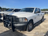 (Thonotosassa, FL) 2019 RAM 1500 4x4 Crew-Cab Pickup Truck Runs & Moves) (FL Residents Purchasing Ti