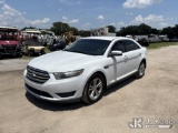 (Thonotosassa, FL) 2013 Ford Taurus 4-Door Sedan Runs & Moves) (Body/Paint Damage) (FL Residents Pur
