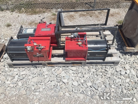 (Verona, KY) Oil Filter/ Can Crusher (Condition Unknown) NOTE: This unit is being sold AS IS/WHERE I