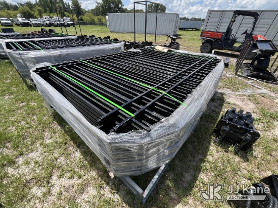 (Thonotosassa, FL) Fencing Landscaping QTY (20) 10ft x 7ft (New) NOTE: This unit is being sold AS IS