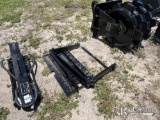 (Thonotosassa, FL) GIYI Mini Skid Steer Forks (New) NOTE: This unit is being sold AS IS/WHERE IS via