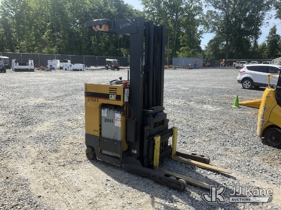 (China Grove, NC) Caterpillar NRR30 Stand-Up Forklift Runs, Moves & Operates