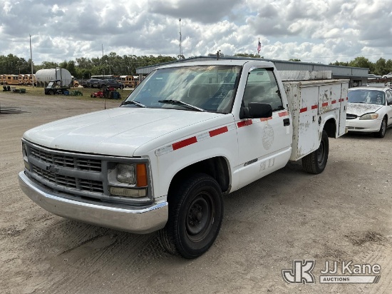 (Thonotosassa, FL) 1998 Chevrolet C2500 Enclosed Service Truck, State of FL Unit Not Running, Condit