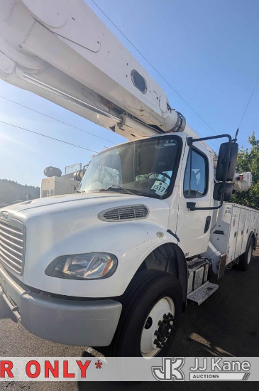 (Kent, WA) Altec AM55E, Material Handling Bucket Truck rear mounted on ...