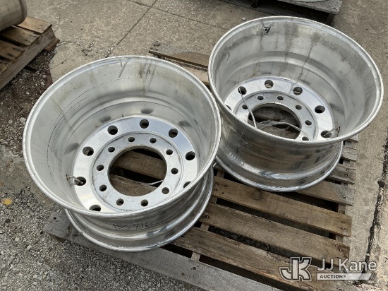 (Kansas City, MO) Accuride Aluminum Rims 22.5 X 12.5 NOTE: This unit is ...
