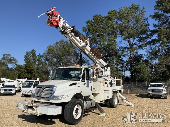 Derrick Rear Rope (Robert, LA) Altec DM47-TR, Digger Derrick rear mounted on 2010 ...