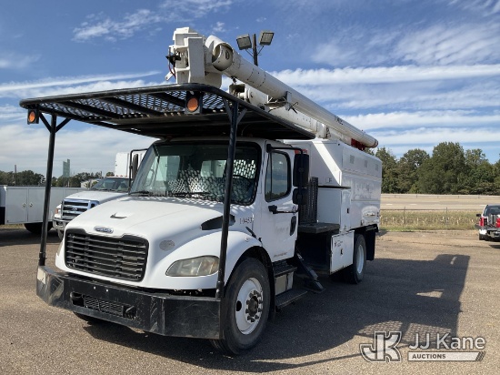 (Texarkana, AR) Altec LRV-55, Over-Center Bucket Truck mounted behind ...
