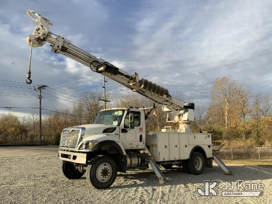 Derrick Rear Rope (Fort Wayne, IN) Altec DC47-TR, Digger Derrick rear mounted on 2019 ...