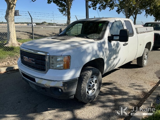 (Dixon, CA) 2013 GMC Sierra 2500HD Pickup Truck Runs & Moves