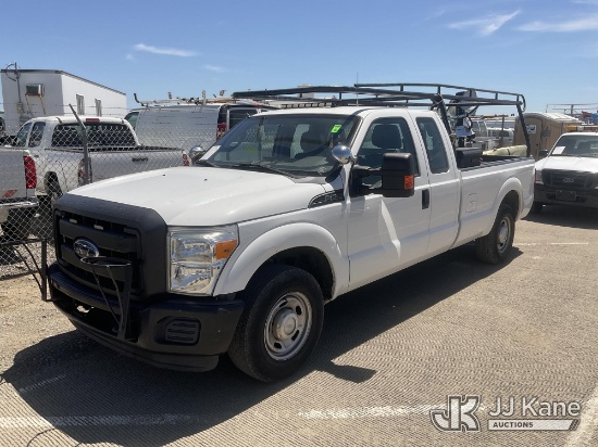 (Dixon, CA) 2016 Ford F-250 SD Extended-Cab Pickup Truck Runs & Moves