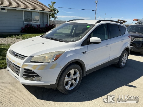 (Dixon, CA) 2014 Ford Escape SE 4-Door Sport Utility Vehicle Runs & Moves)(Interior Defects- See Pic