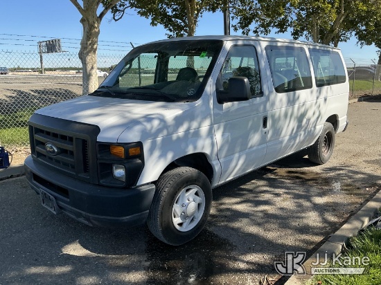 (Dixon, CA) 2008 Ford Econoline Van Runs & Moves)(Exterior Defects