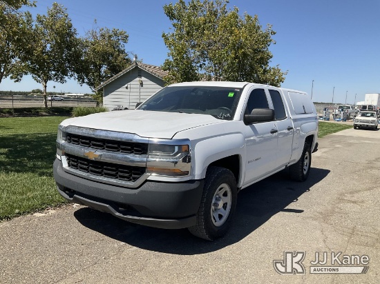 (Dixon, CA) 2017 Chevrolet Silverado 1500 Quad-Cab Pickup Truck Runs & Moves