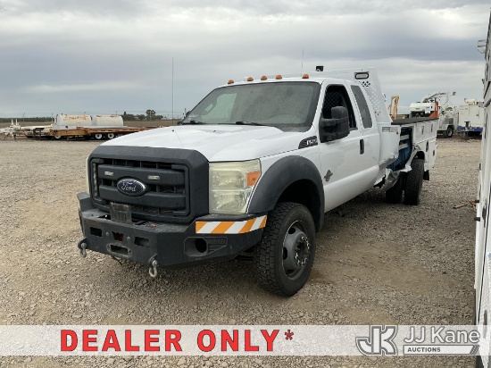(Dixon, CA) 2016 Ford F-550 SuperCab DRW Service Truck Not Running, Condition Unknown)(Collision Iss