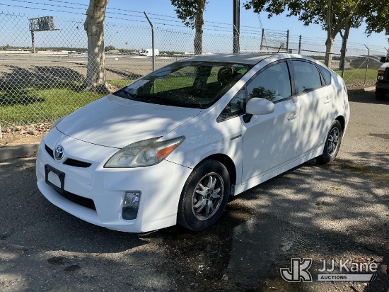 (Dixon, CA) 2010 Toyota Prius 4-Door Hatch Back Runs & Moves