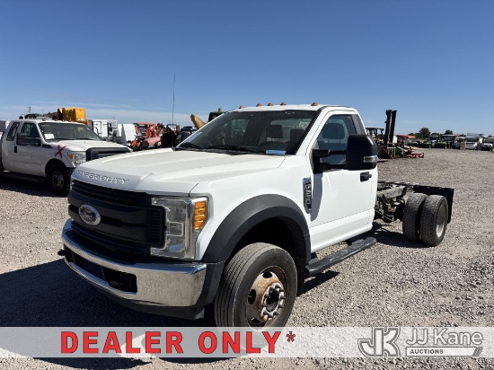 (Dixon, CA) 2017 Ford F-550 Regular Cab DRW Cab & Chassis Runs & Moves