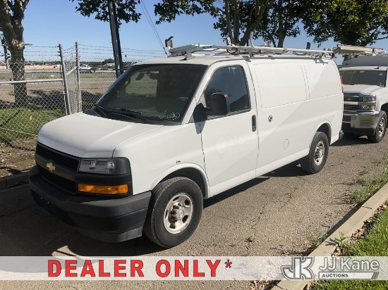 (Dixon, CA) 2018 Chevrolet Express 2500 Cargo Van Runs & Moves) (Emissions Codes