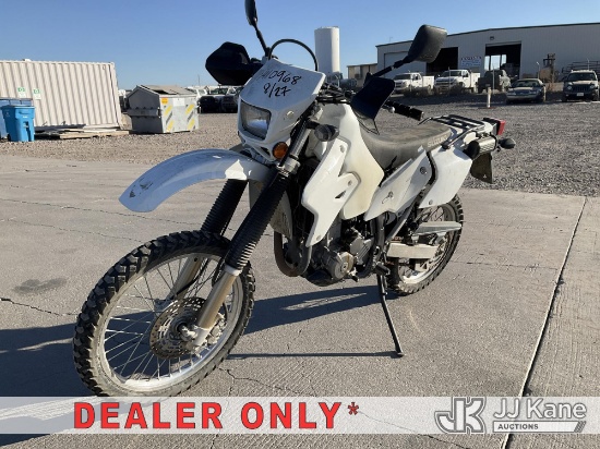 (Dixon, CA) 2011 Suzuki DR-Z400 Motorcycle Not Running, Condition Unknown) (Off Highway Vehicle Tran