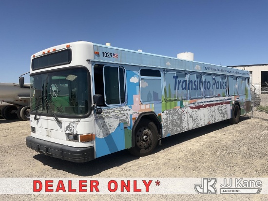 (Dixon, CA) 2001 Gillig Low Floor Bus Not Running)( Engine or Major Components Missing