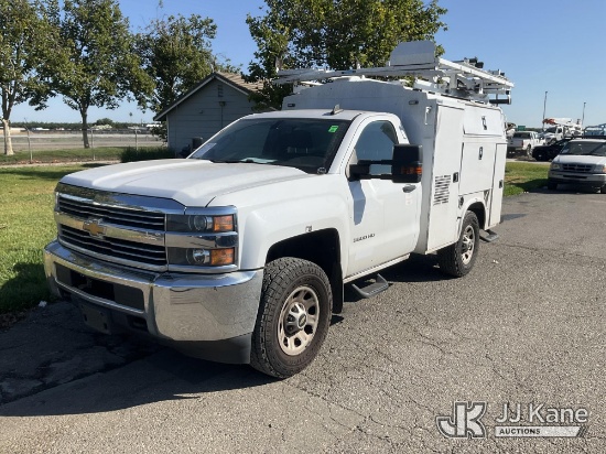 (Dixon, CA) 2018 Chevrolet Silverado 3500HD Enclosed High-Top Service Truck Runs & Moves