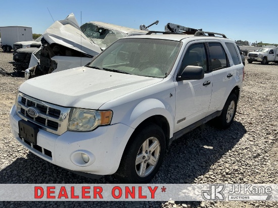 (Dixon, CA) 2008 Ford Escape Hybrid 4-Door Sport Utility Vehicle Not Running, Condition Unknown)(Das