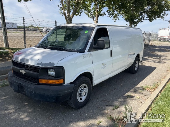 (Dixon, CA) 2008 Chevrolet Express 2500 Extended Cargo Window Van Runs & Moves)(Air Conditioner-Not