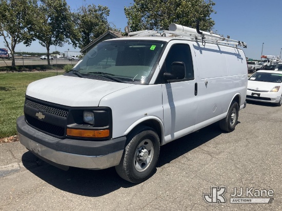 (Dixon, CA) 2014 Chevrolet Express 2500 Cargo Van Runs & Moves