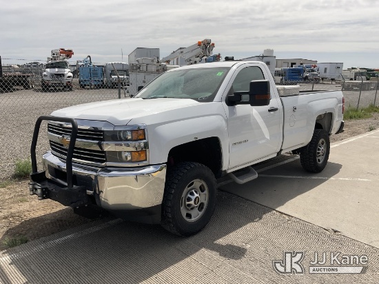 (Dixon, CA) 2018 Chevrolet Silverado 2500HD Work Truck Pickup Truck Runs & Moves