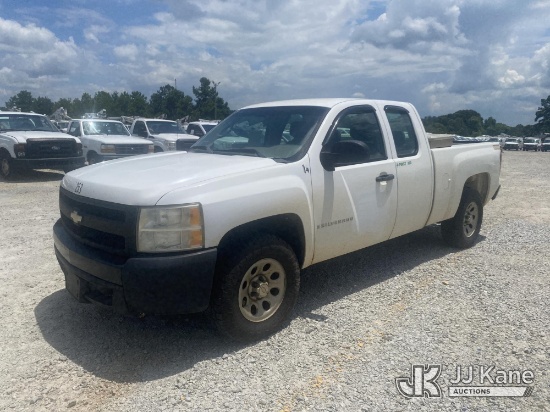 (Villa Rica, GA) 2008 Chevrolet Silverado 1500 4x4 Extended-Cab Pickup Truck Runs & Moves