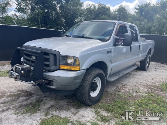 (Tampa, FL) 2001 Ford F350 4x4 Crew-Cab Pickup Truck, State of Florida Unit Runs & Moves, Winch Oper