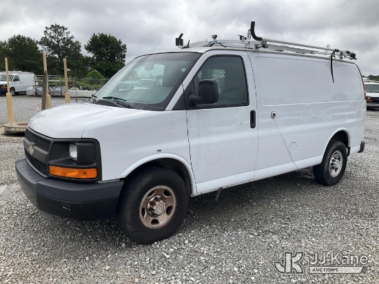 (Villa Rica, GA) 2015 Chevrolet Express G2500 Cargo Van Runs & Moves