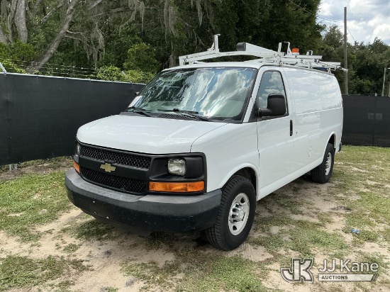 (Tampa, FL) 2015 Chevrolet Express G2500 Cargo Van Runs & Moves) (Dash Camera Not Included) (FL Resi