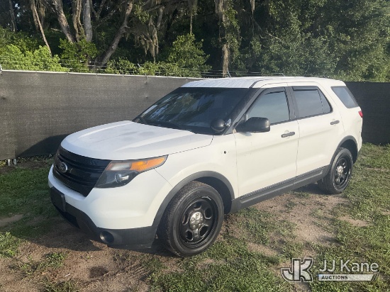 (Tampa, FL) 2013 Ford Explorer Police FWD 4-Door Sport Utility Vehicle Runs & Moves) (FL Residents P