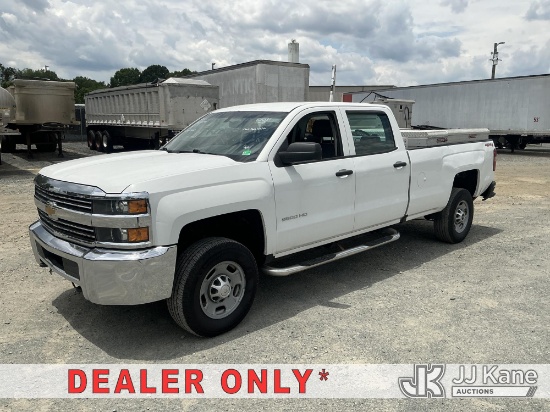 (China Grove, NC) 2017 Chevrolet Silverado 2500HD 4x4 Crew-Cab Pickup Truck Runs & Moves) (Dash Warn
