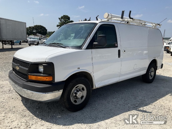 (Villa Rica, GA) 2014 Chevrolet Express 2500 Cargo Van Runs & Moves