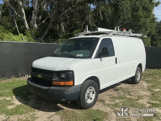 (Tampa, FL) 2015 Chevrolet Express 2500 Cargo Van, Dash Camera Not Included Runs & Moves)(FL Residen