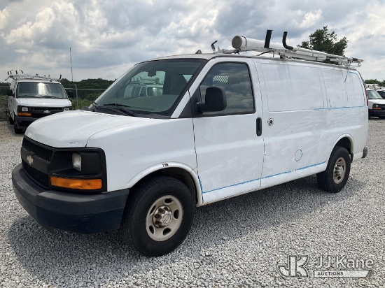 (Villa Rica, GA) 2013 Chevrolet Express G2500 Cargo Van Runs & Moves
