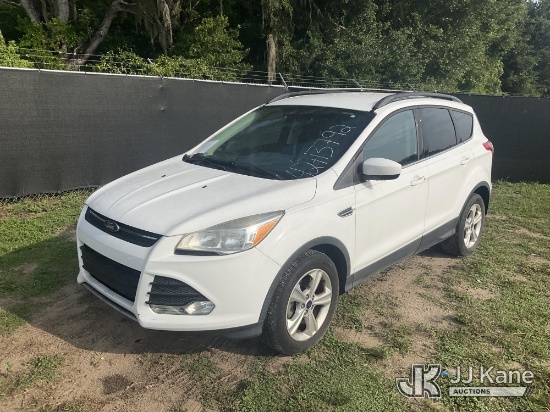 (Tampa, FL) 2016 Ford Escape SE FWD 4-Door Sport Utility Vehicle Runs & Moves) (Transmission Perform