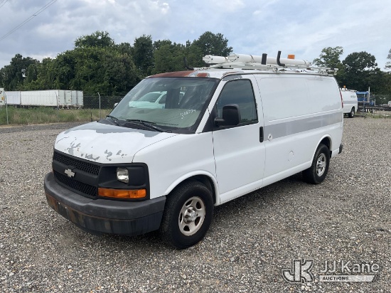 (Chester, VA) 2007 Chevrolet Express G1500 Cargo Van Runs & Moves) (Exterior Defects-See Photos