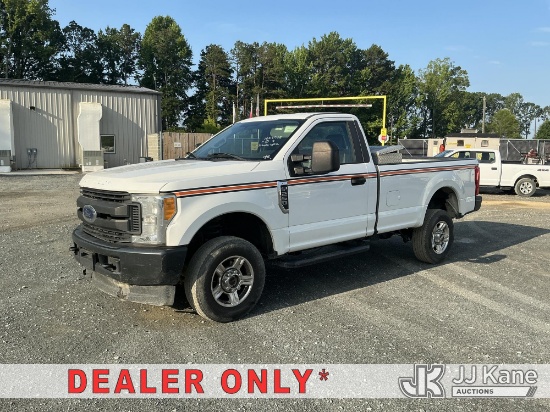 (China Grove, NC) 2017 Ford F250 4x4 Pickup Truck Runs & Moves) (Dash Warning Indicator Light On