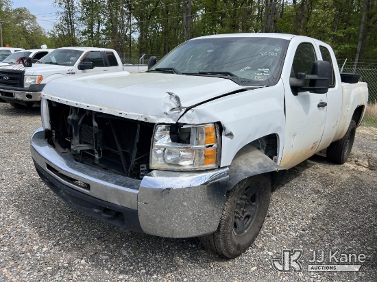 (Chester, VA) 2009 Chevrolet Silverado 2500HD 4x4 Extended-Cab Pickup Truck Not Running, Condition U
