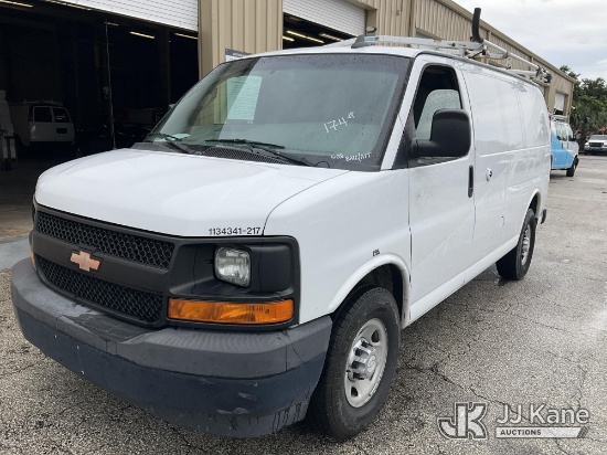 (West Palm Beach, FL) 2017 Chevrolet Express G2500 Cargo Van Runs & Moves) (Paint Damage) (FL Reside