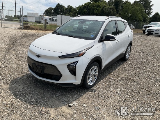(Chester, VA) 2022 Chevrolet Bolt EUV 4-Door Hatch Back Runs & Moves