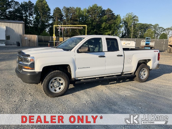(China Grove, NC) 2018 Chevrolet Silverado 1500 4x4 Extended-Cab Pickup Truck Runs & Moves) (Driver