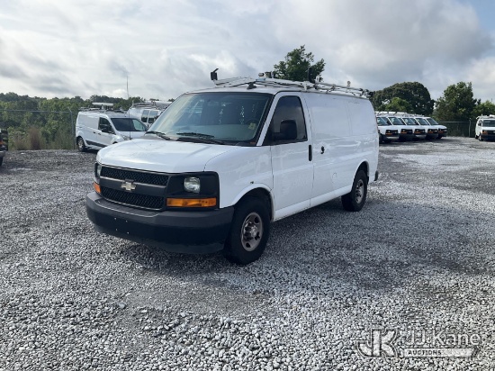 (Villa Rica, GA) 2017 Chevrolet Express G2500 Cargo Van Runs & Moves